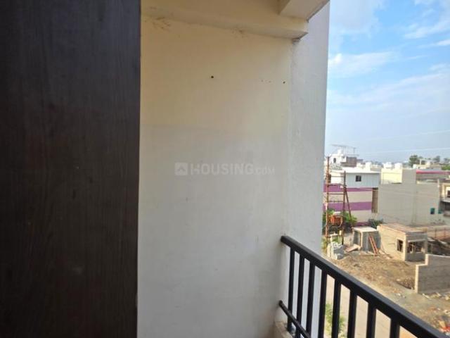 Flat for rent in Madya
