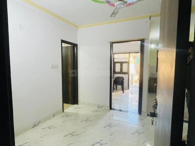 Flat for rent in South Delhi, Deri