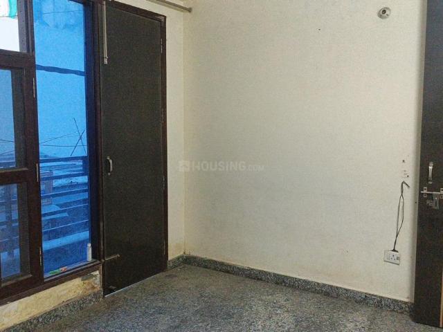 Flat for rent in South Delhi, Deri