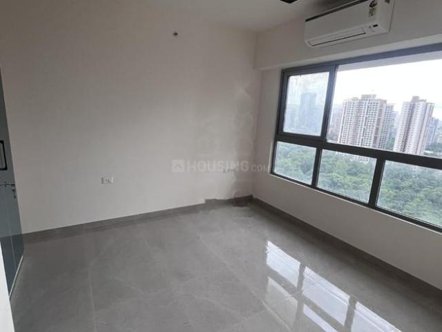 Flat for rent in Lodha Crown, Thane