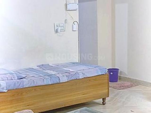 Flat for rent in West Delhi, Deri