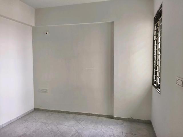 Flat for rent in Sarkhej, Gujarat