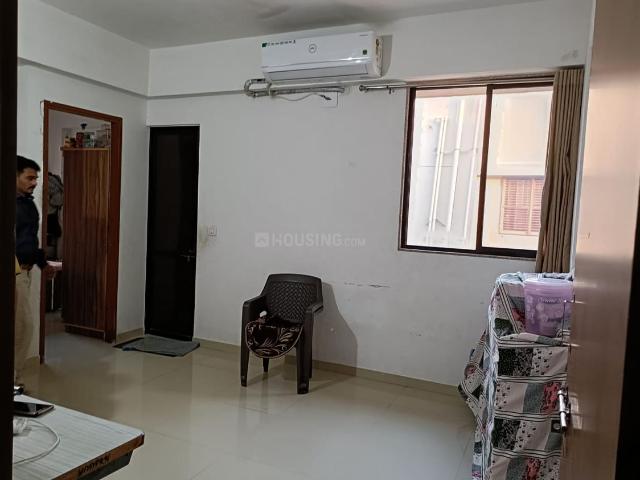 Flat for rent in Sarkhej, Gujarat