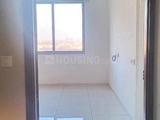 Flat for rent in Sarkhej, Gujarat