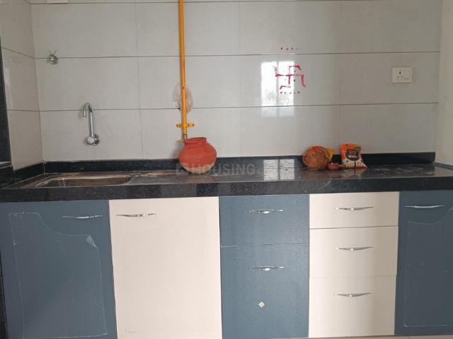 Flat for rent in Sarkhej, Gujarat