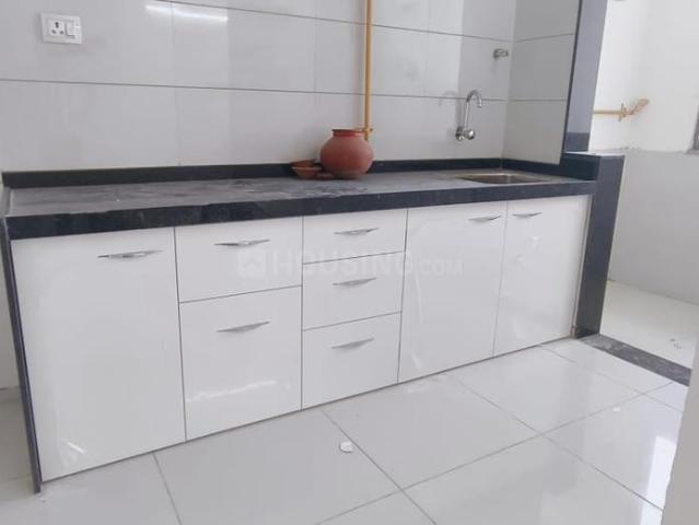 Flat for rent in Sarkhej, Gujarat