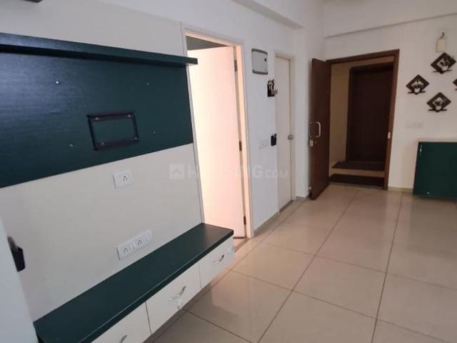 Flat for rent in Sarkhej, Gujarat