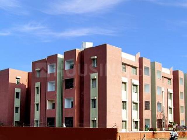 Flat for sale in Sarkhej, Gujarat