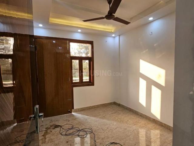 Flat for sale in West Delhi, Deri