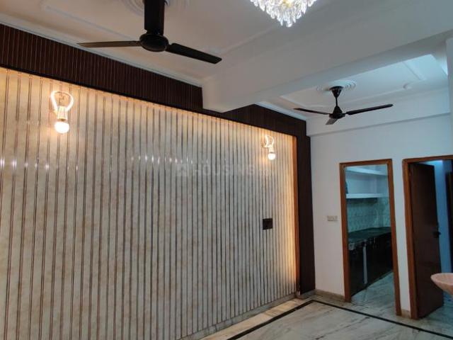 Flat for sale in Vaishali, Ghaziabad