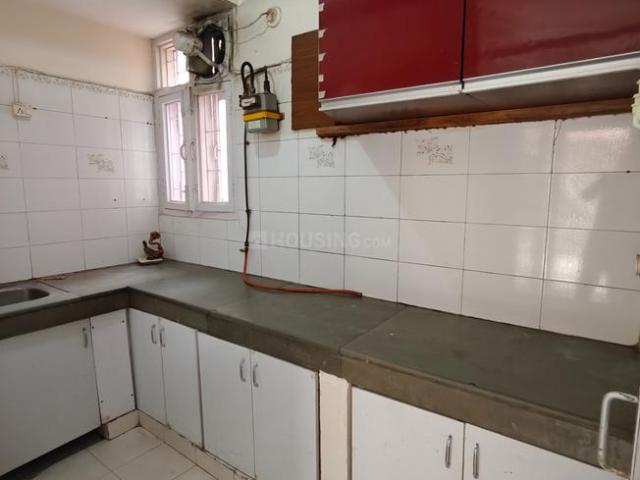 Flat for rent in Deri