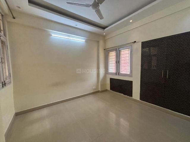 Flat for rent in Deri