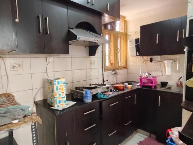 Flat for rent in Deri