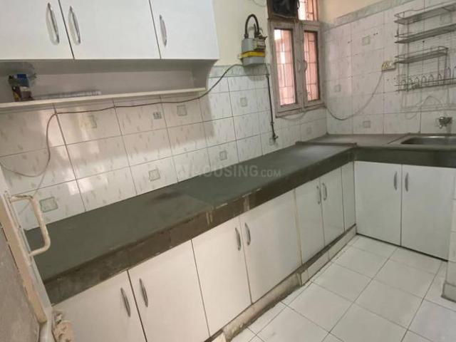 Flat for rent in Deri