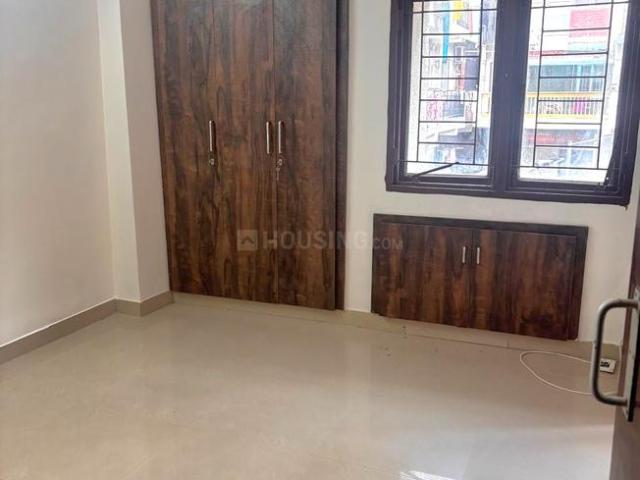 Flat for rent in Deri