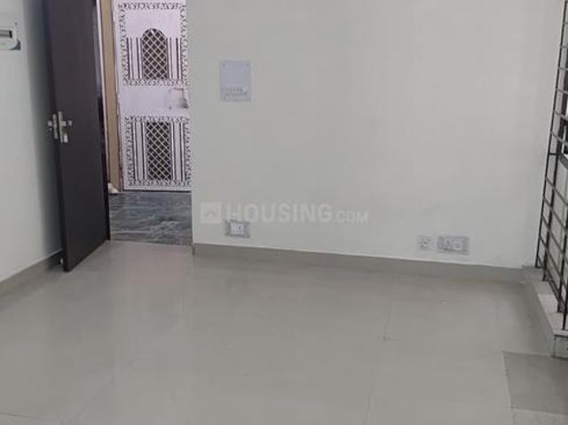 Flat for rent in Deri