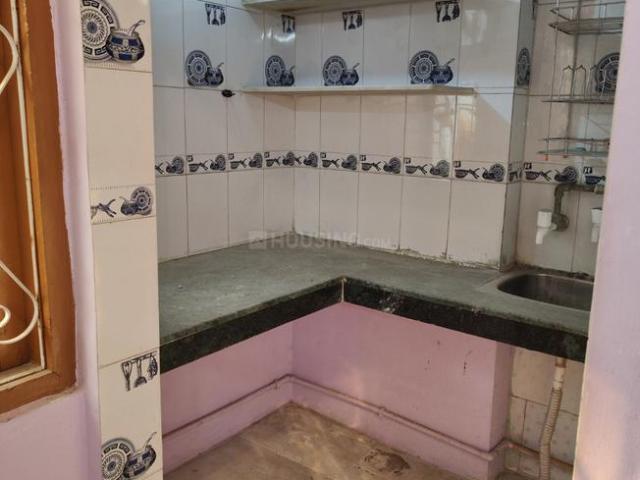 Flat for rent in Deri