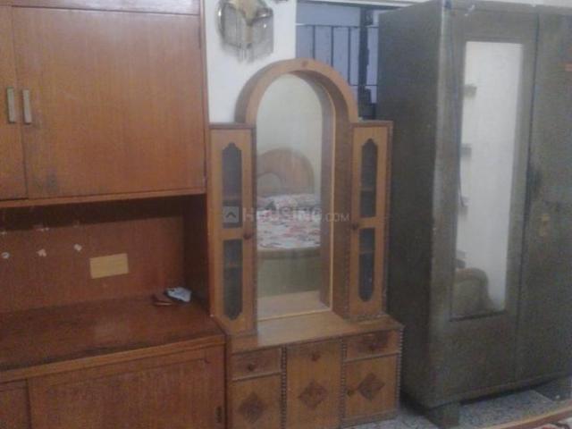 Flat for rent in Sarkhej, Gujarat
