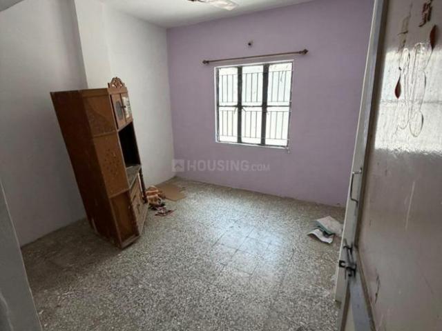 Flat for rent in Sarkhej, Gujarat
