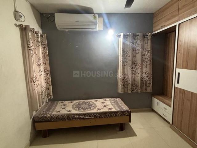 Flat for rent in Sarkhej, Gujarat