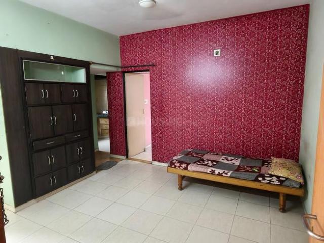 Flat for rent in Sarkhej, Gujarat