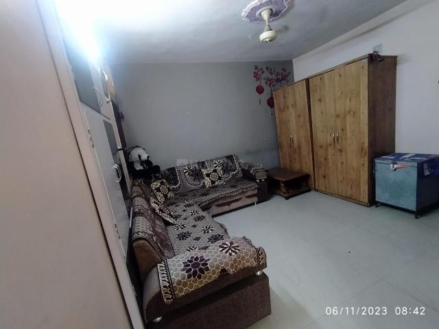 Flat for sale in Sarkhej, Gujarat