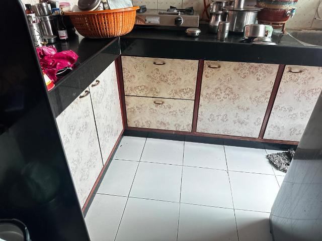 Flat for sale in Sarkhej, Gujarat