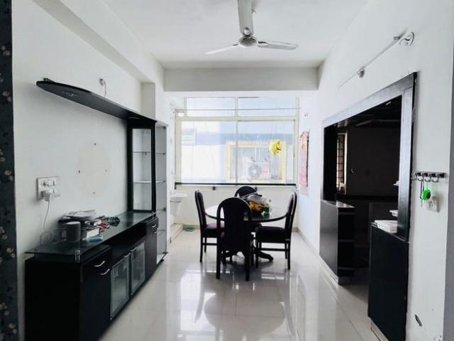 Flat for rent in Madya