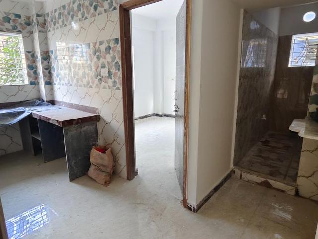 Flat for rent in Calcutta, West Bengal