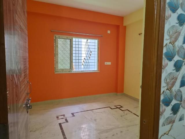 Flat for rent in Calcutta, West Bengal