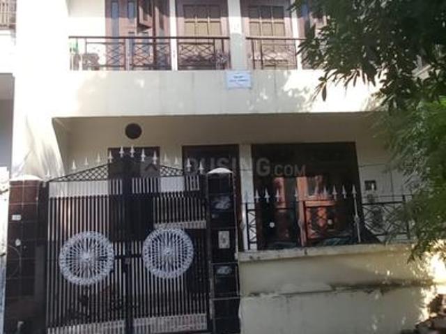 Duplex for rent in Beta 2, Greater Noida