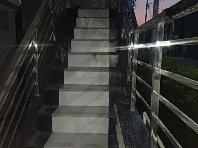 Duplex for rent in Madya