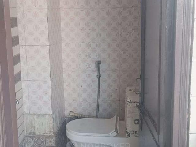 Flat for rent in Deri