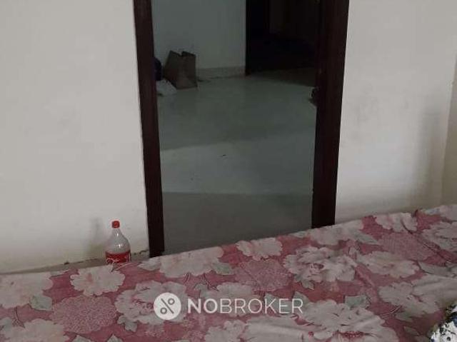 Flat for rent in South Delhi, Deri