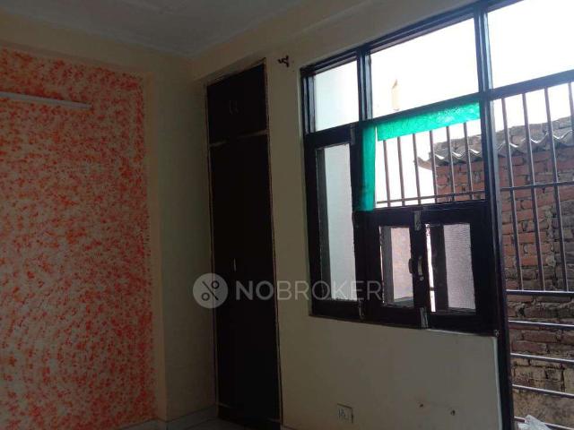 Flat for rent in South Delhi, Deri
