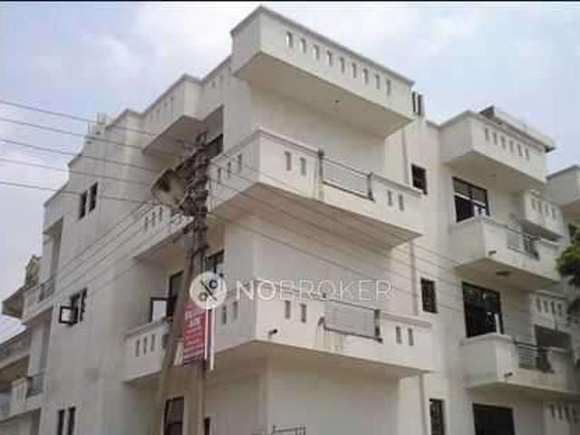 Flat for rent in North East Delhi, Vasundhara - Delhi