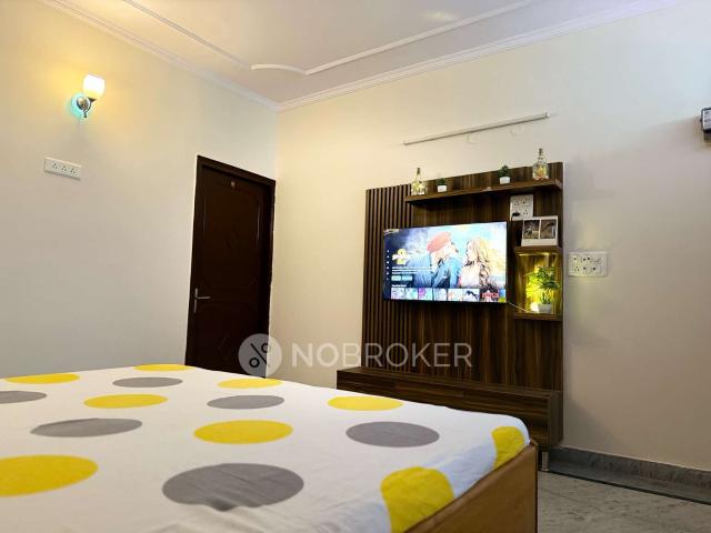 Flat for rent in Hariana