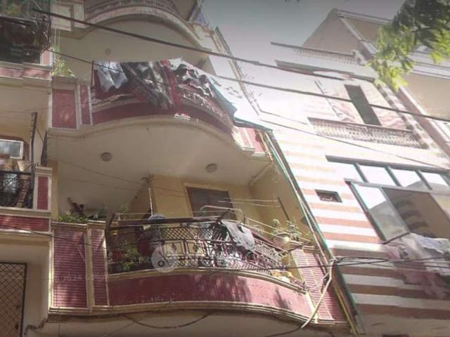 Flat for rent in Nawada, Delhi