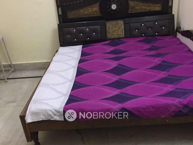 Flat for rent in West Delhi, Deri
