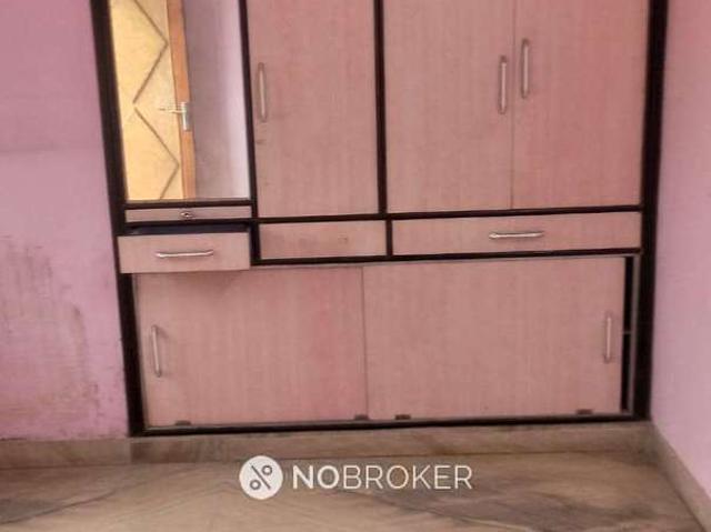Flat for rent in East Delhi, Deri