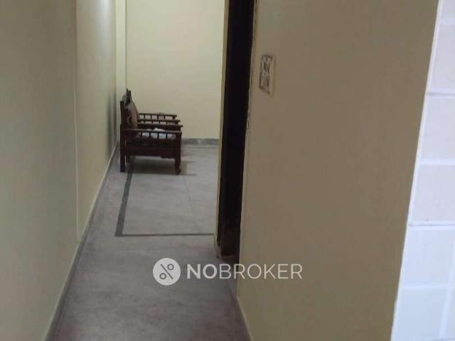 Flat for rent in South West Delhi, Deri