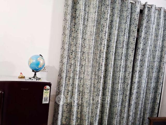Property for rent in East Delhi, Deri