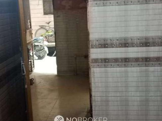 Flat for rent in North Delhi, Deri