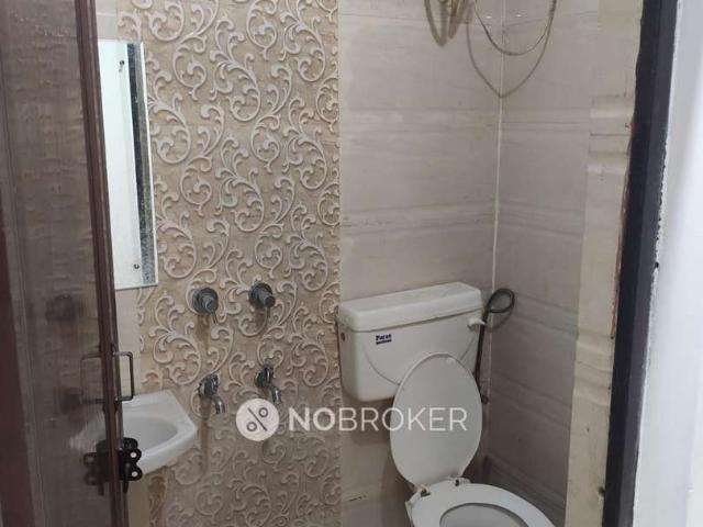 Flat for rent in Deri