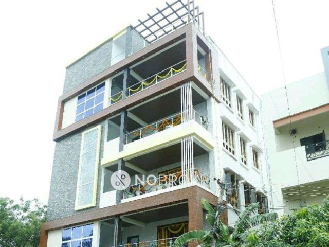 Flat for rent in South Delhi, Deri