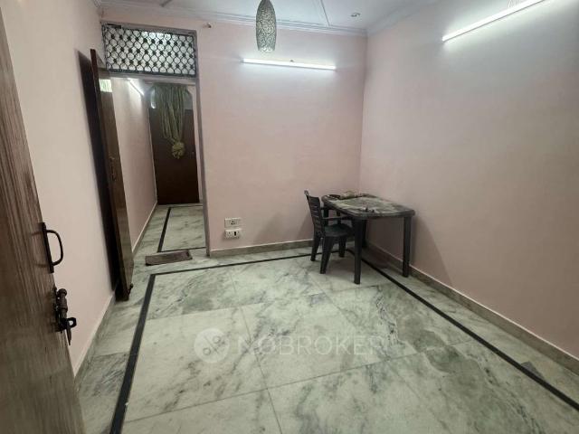 Flat for rent in West Delhi, Deri