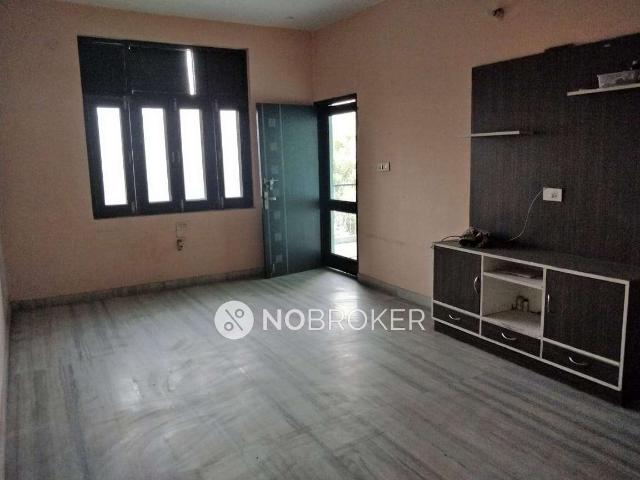 Flat for rent in North West Delhi, Deri