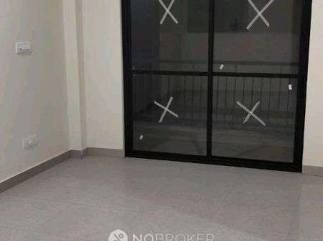 Flat for rent in Deri