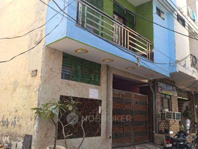 Flat for rent in Hariana