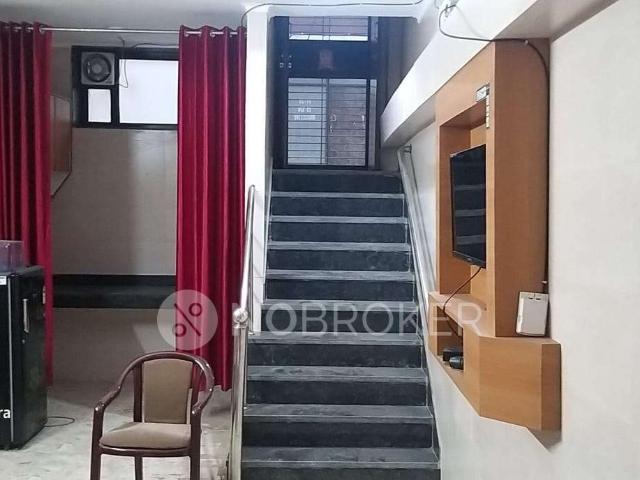 Flat for rent in Hariana
